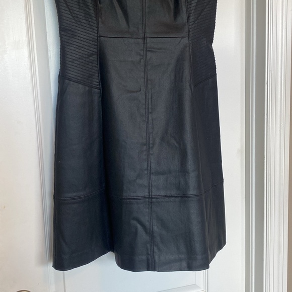 WHBM Faux Leather Black Dress Size 6 - Picture 3 of 7